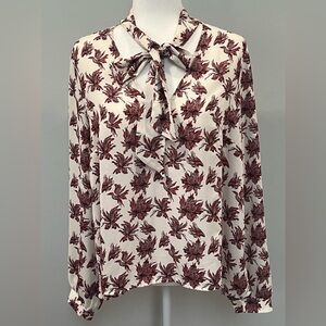 ASTR The Label‎ Long Sleeve Tie Neck Floral Lightweight Blouse Size L
